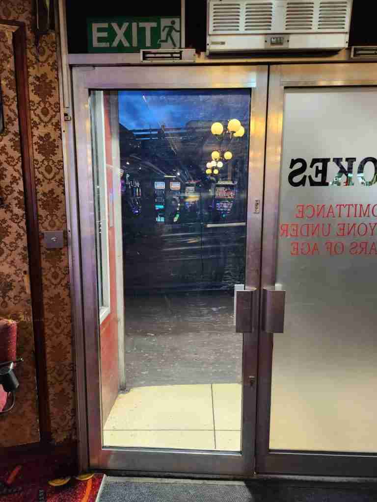 Emergency Glazier 